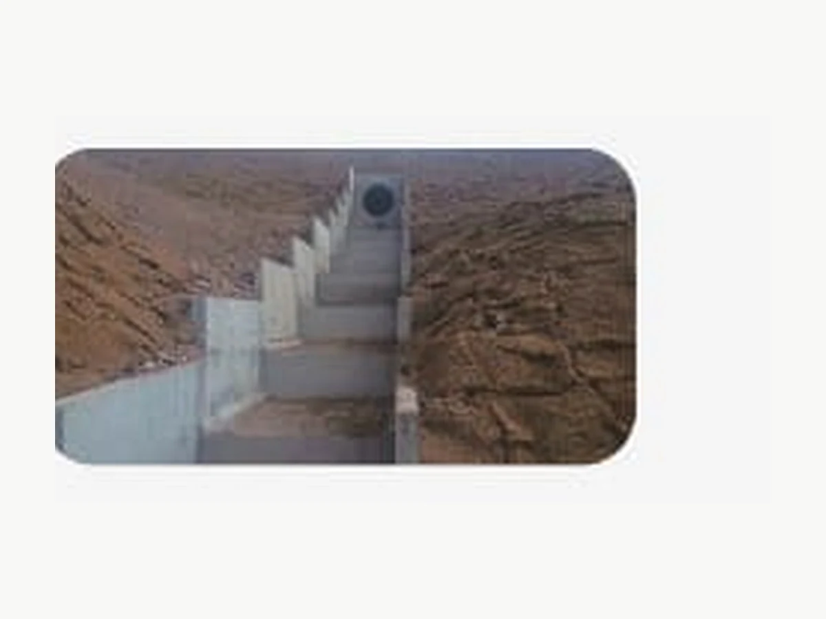 Muro ala com dissipador instalado